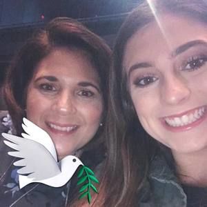 Meet your Posher, Lynn